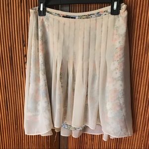 Sheer & floral layered skirt